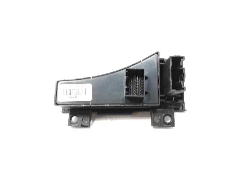 Recambio de interruptor para kia sportage drive 4x2 referencia OEM IAM 937003U130WK  