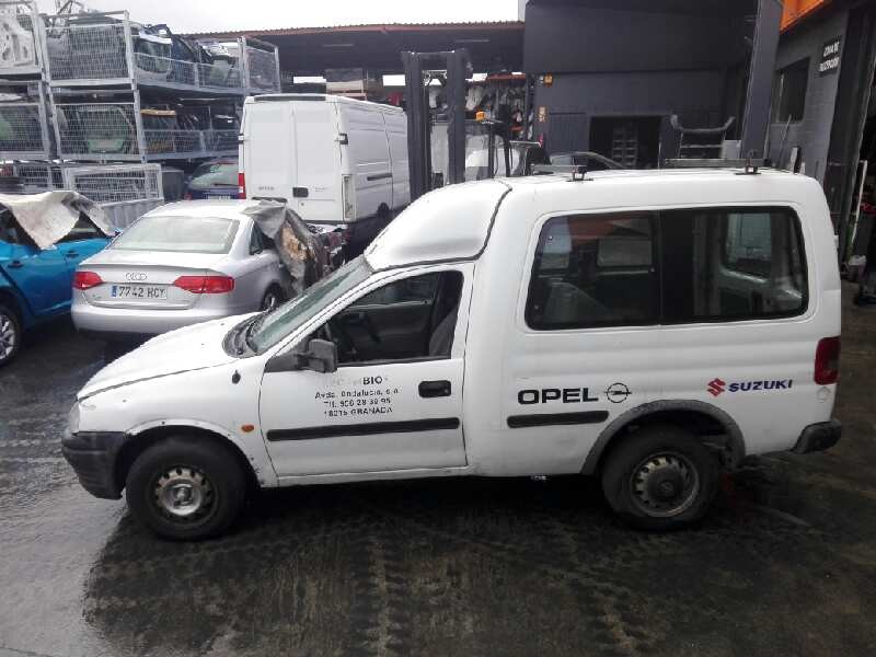 opel combo (corsa b) del año 2000