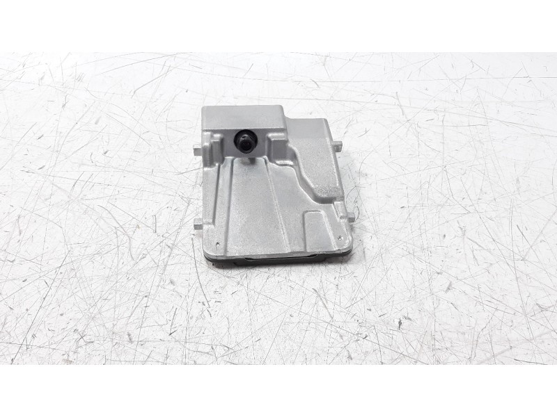 Recambio de modulo electronico para toyota corolla (e21) referencia OEM IAM 8646C12010 0365007975 