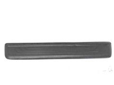 Recambio de moldura para kia sportage drive 4x2 referencia OEM IAM 858733U010  