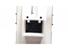 Recambio de mando elevalunas trasero derecho para kia sportage (nq5) concept referencia OEM IAM 93581R2000   2