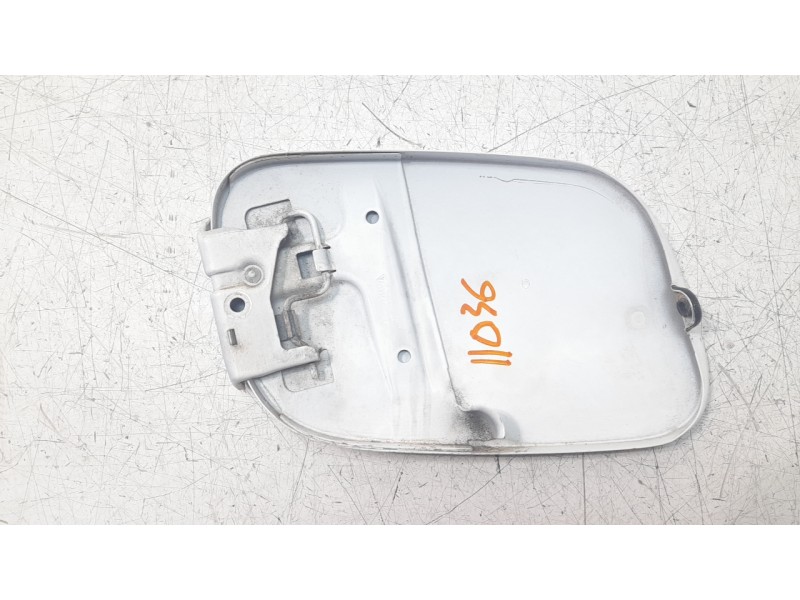 Recambio de tapa exterior combustible para porsche cayenne (typ 9pa) turbo s referencia OEM IAM 7L5809905  