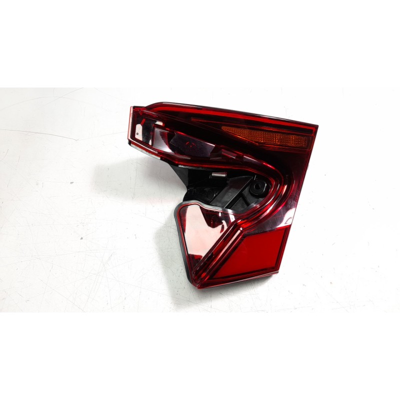 Recambio de piloto trasero derecho interior para toyota c-hr hybrid gr sport referencia OEM IAM 8159+80F4130  