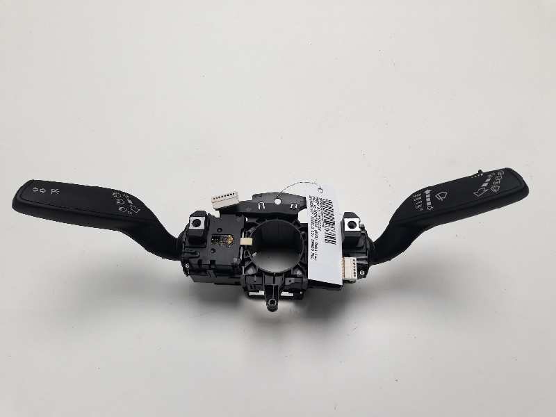 Recambio de mando multifuncion para audi a3 sportback (8va) ambition referencia OEM IAM 8V0953521EF  