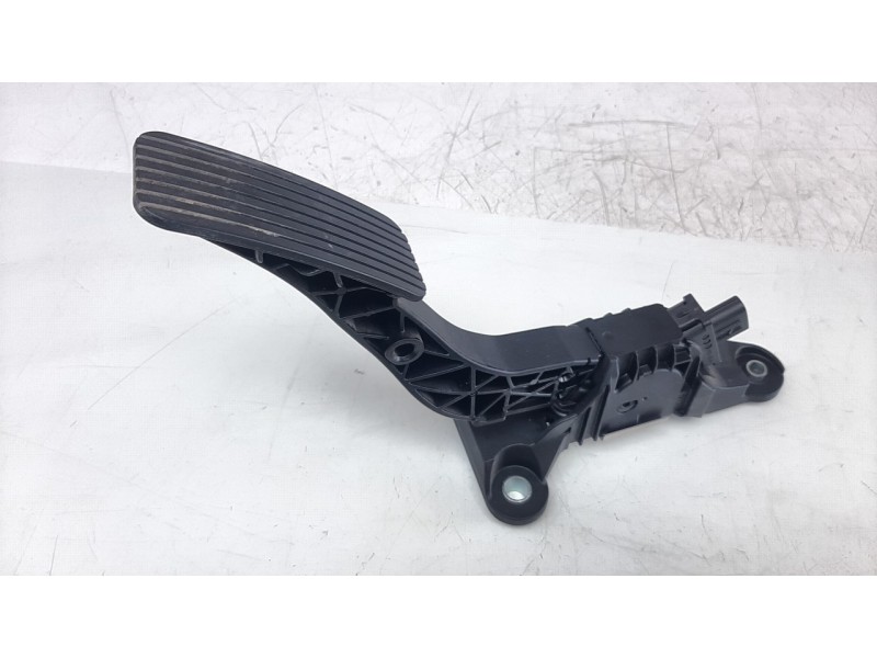 Recambio de potenciometro pedal para hyundai kona 1.0 tgdi cat referencia OEM IAM CN01430077  