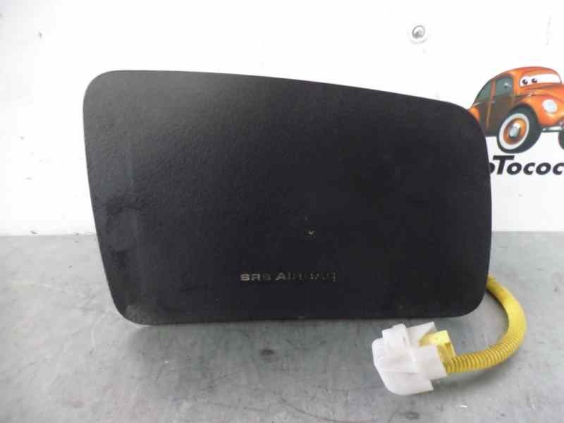 Recambio de airbag delantero derecho para toyota yaris (ncp1/nlp1/scp1) 1.3 expo referencia OEM IAM 076105304KD0  