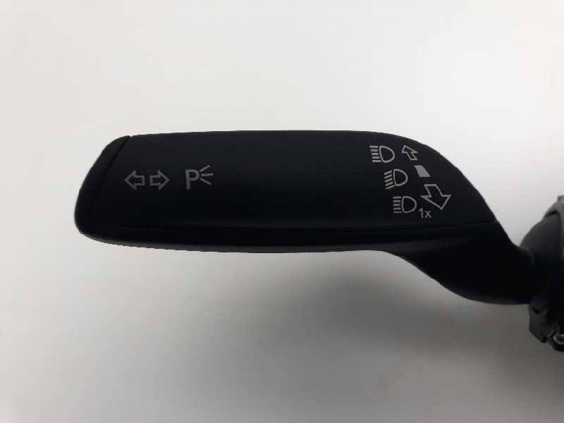 Recambio de mando multifuncion para audi a3 sportback (8va) ambition referencia OEM IAM 8V0953521EF  