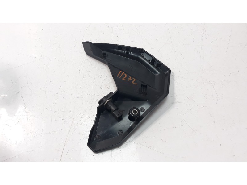 Recambio de moldura para bmw f 900 xr referencia OEM IAM 46639899159  