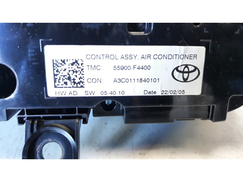 Recambio de mando climatizador para toyota c-hr hybrid gr sport referencia OEM IAM 55900F4400  
