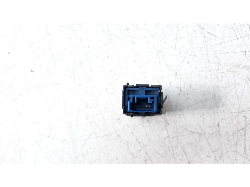Recambio de interruptor para toyota corolla (e21) referencia OEM IAM 8475102090  