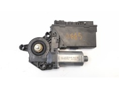 MOTOR ELEVALUNAS TRASERO DERECHO 8E0959802E 8E0959802E 0130821766