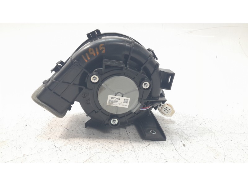 Recambio de ventilador calefaccion para toyota c-hr hybrid gr sport referencia OEM IAM 87103F4020  