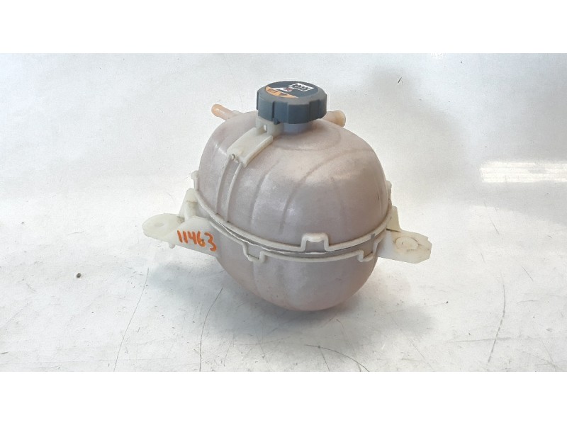 Recambio de deposito expansion para kia sportage referencia OEM IAM 25430N7200  