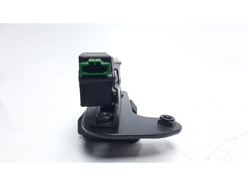 Recambio de cerradura maletero / porton para land rover discovery 4 3.0 td v6 cat referencia OEM IAM 51247016049  