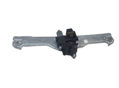 ELEVALUNAS DELANTERO DERECHO 82481P1000 