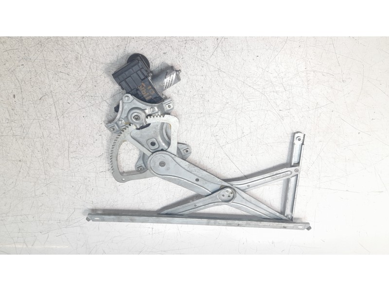 Recambio de elevalunas delantero izquierdo para toyota c-hr hybrid gr sport referencia OEM IAM 69820F4010  