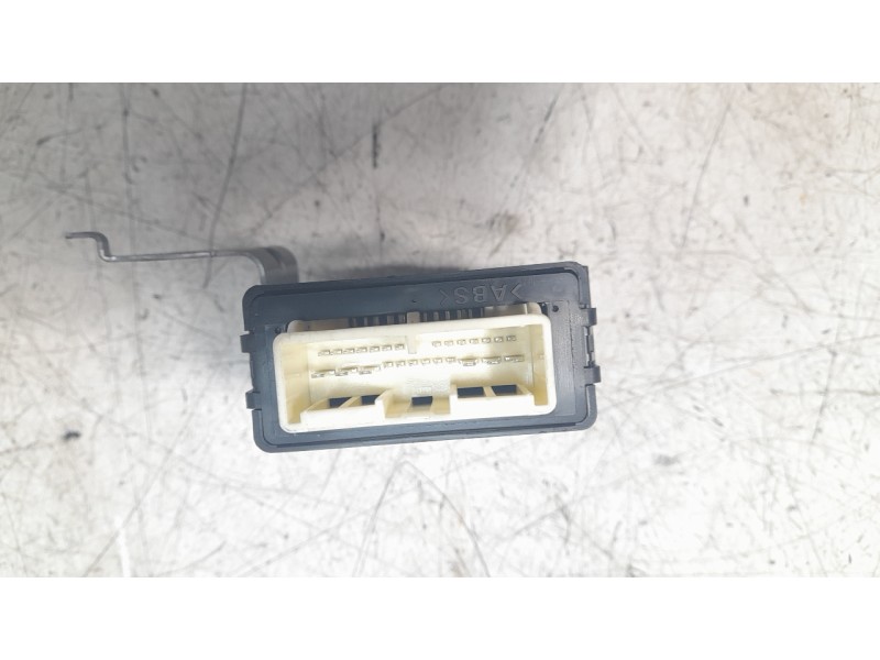 Recambio de modulo electronico para toyota c-hr hybrid gr sport referencia OEM IAM 85940F4010  
