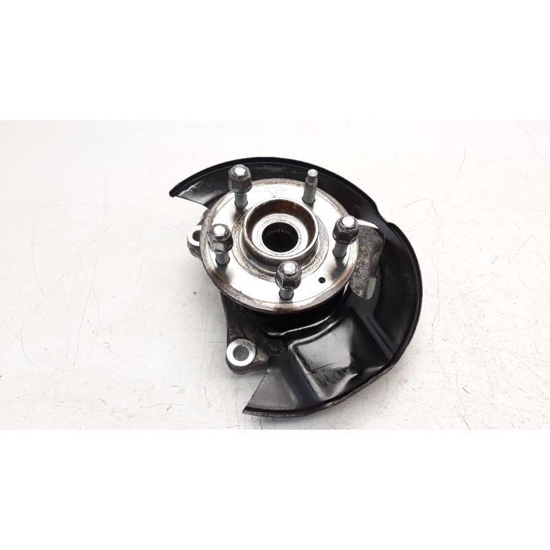 Recambio de mangueta delantera izquierda para opel antara 2.2 cdti cat (a 22 dm / lnq) referencia OEM IAM 23373012  