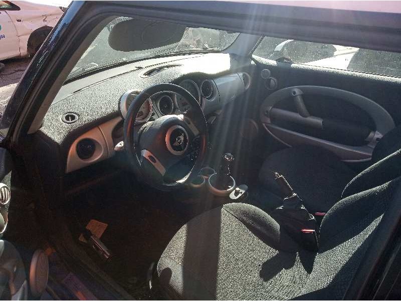 mini mini (r50,r53) del año 2002