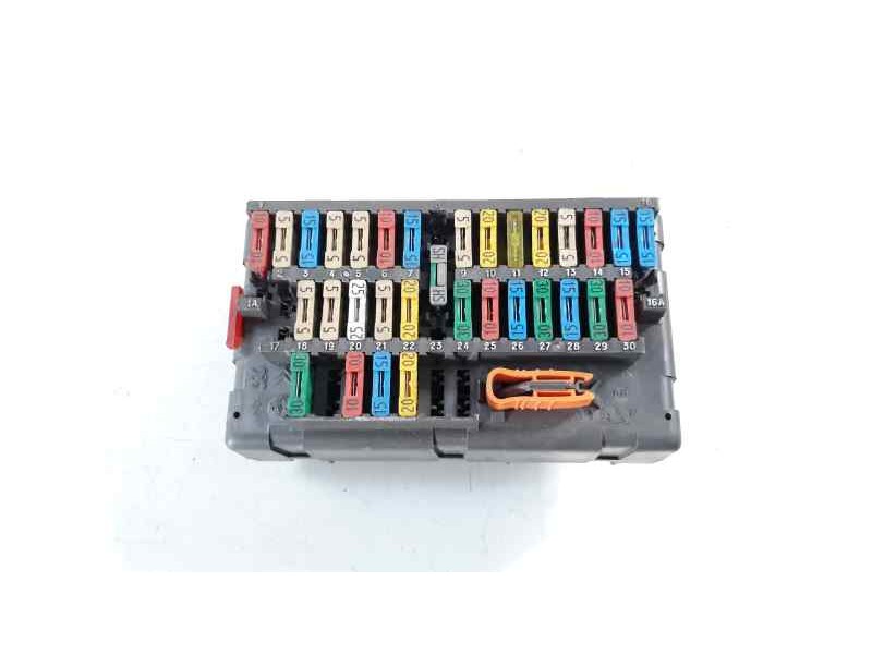 Recambio de caja reles / fusibles para peugeot partner (s1) 1.9 diesel referencia OEM IAM 9568205480  