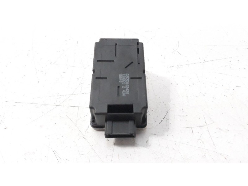 Recambio de modulo electronico para suzuki sx4 1.6 16v cat referencia OEM IAM 3716061M00  