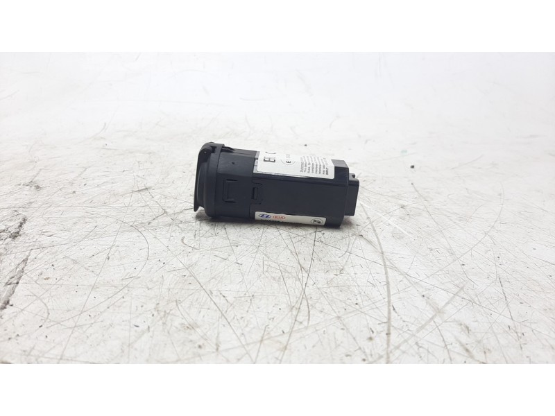 Recambio de modulo electronico para kia niro referencia OEM IAM 96125D4000  