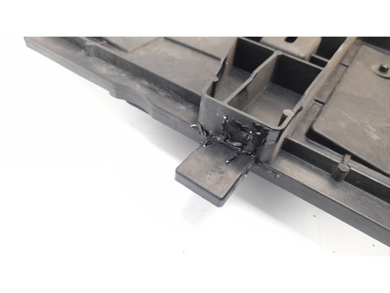 Recambio de electroventilador para citroen c4 picasso referencia OEM IAM 9806313280  