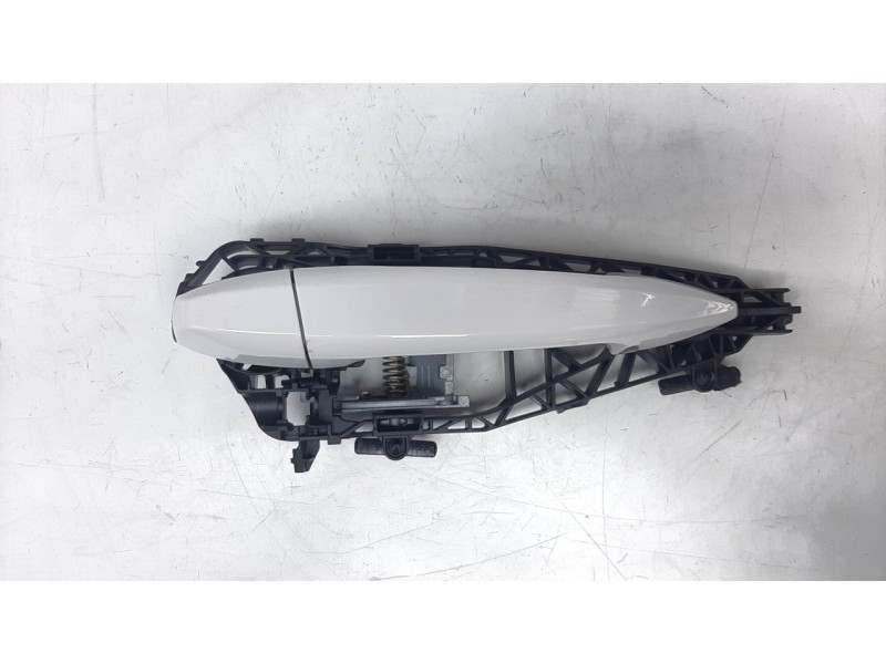 Recambio de maneta exterior trasera derecha para bmw serie x1 (f48) 2.0 16v referencia OEM IAM 51217401210  