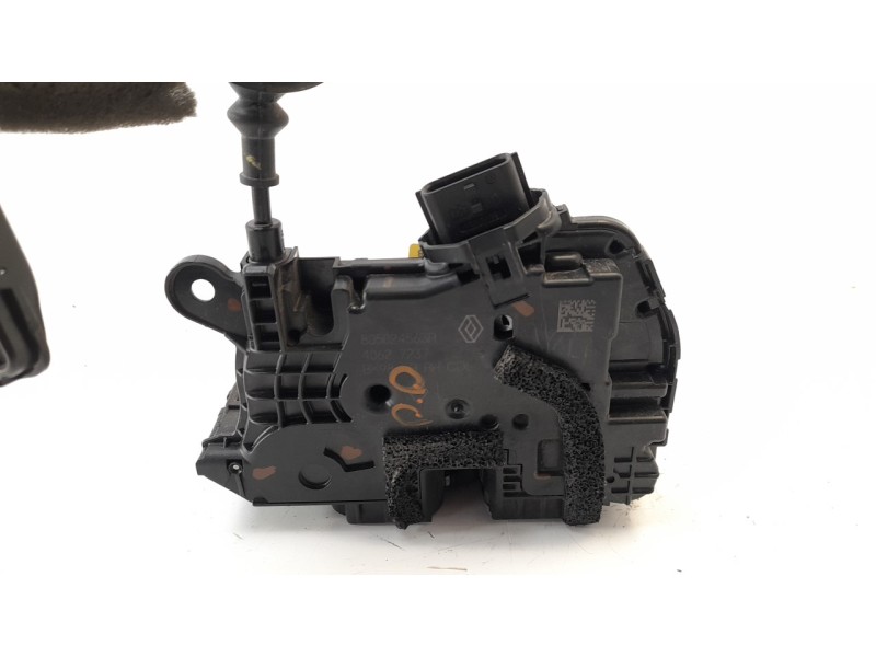 Recambio de cerradura puerta delantera derecha para renault clio iv 1.2 16v referencia OEM IAM 805024563R  