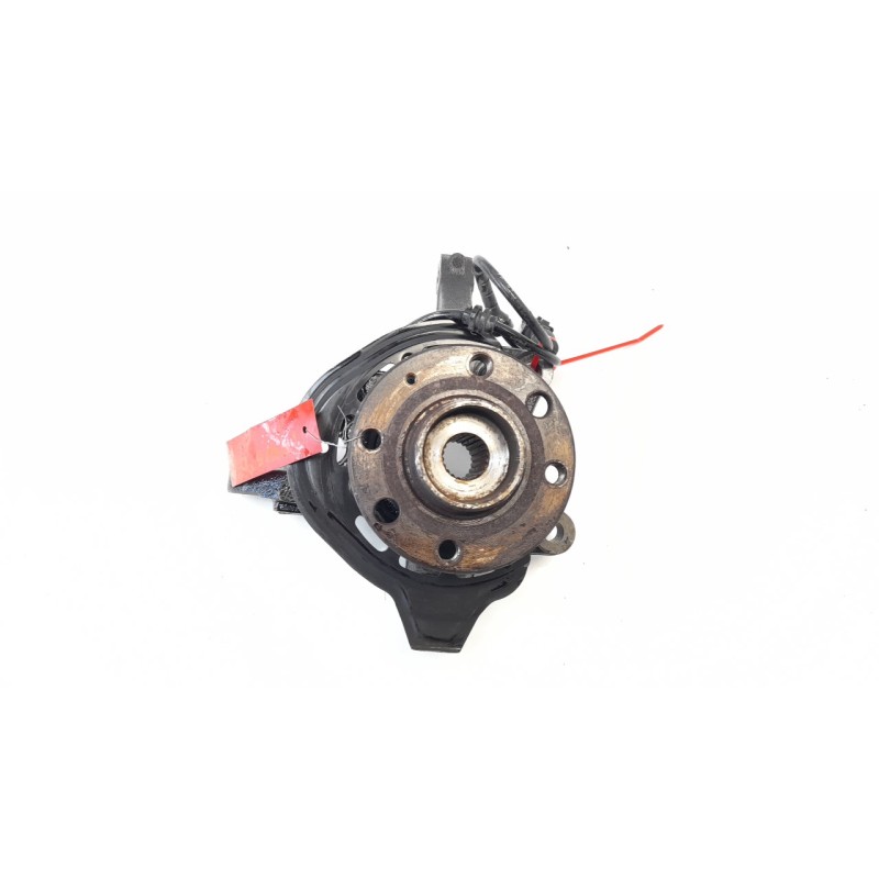 Recambio de mangueta delantera derecha para opel corsa c 1.3 16v cdti cat (z 13 dt / ln9) referencia OEM IAM 13154318  