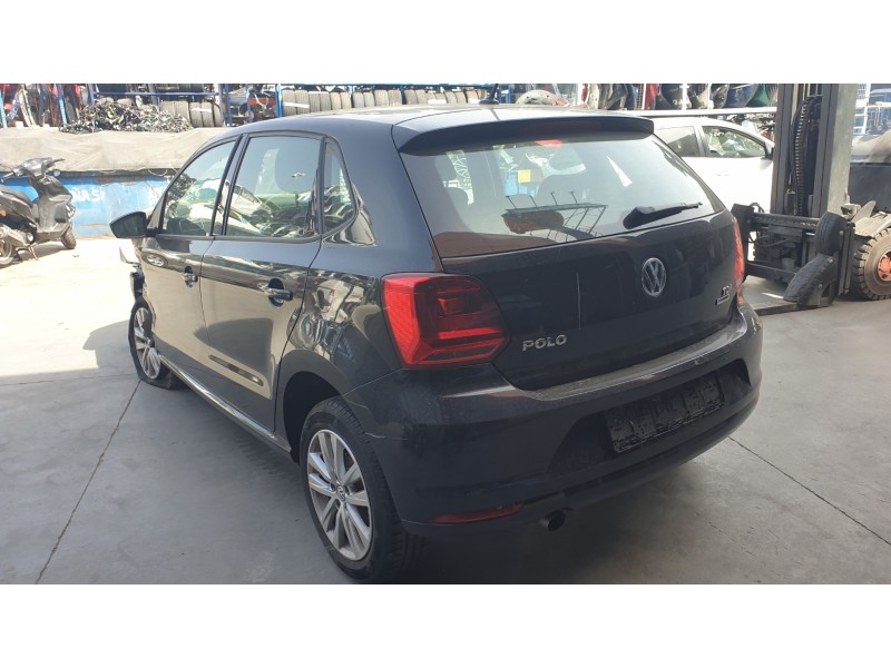volkswagen polo (6c1) del año 2015
