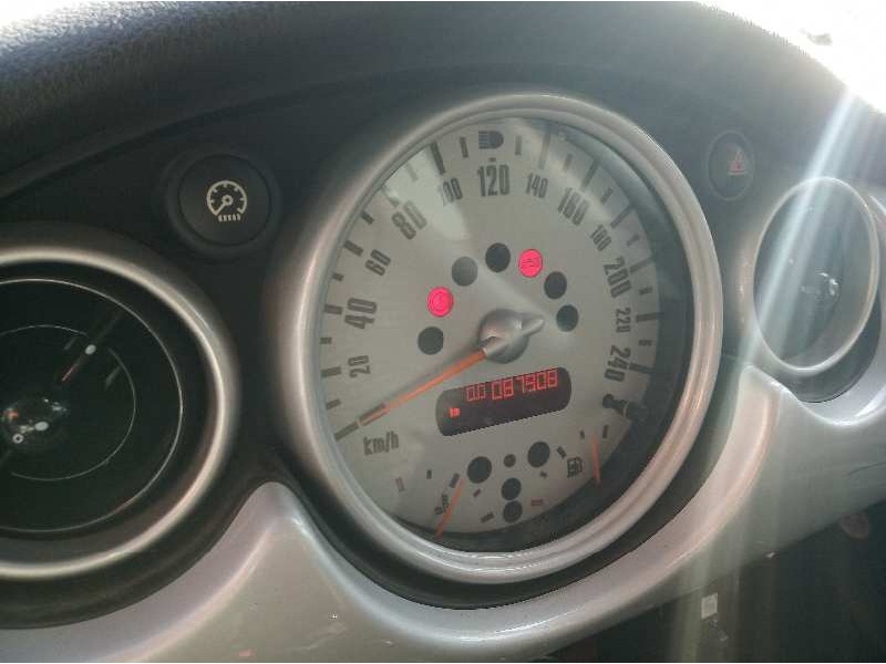 mini mini (r50,r53) del año 2002