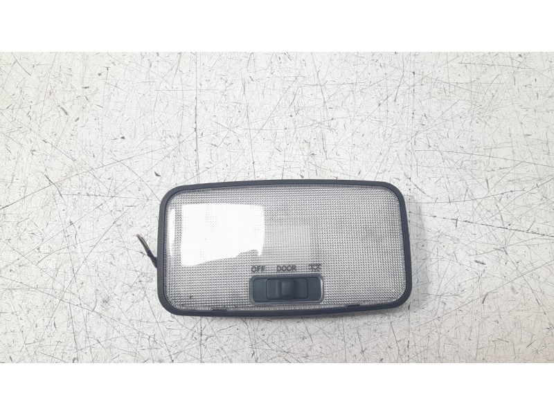 Recambio de luz interior para toyota c-hr hybrid gr sport referencia OEM IAM 8124002080  