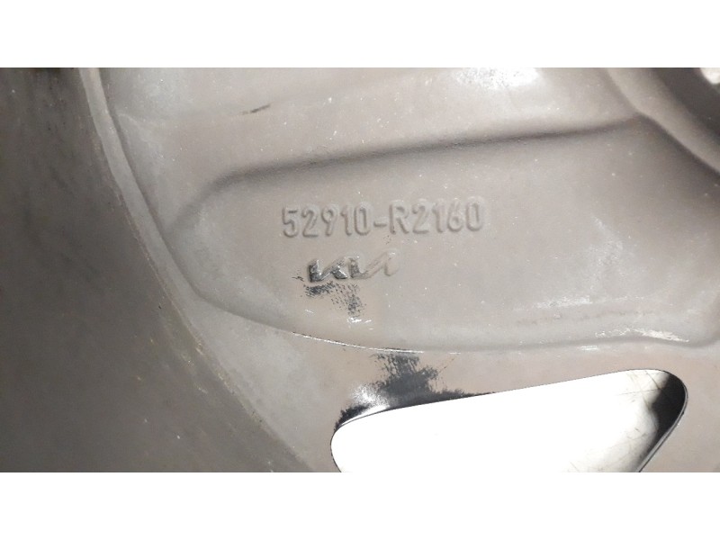 Recambio de llanta para kia sportage referencia OEM IAM 52910R2160 17PULGADAS 