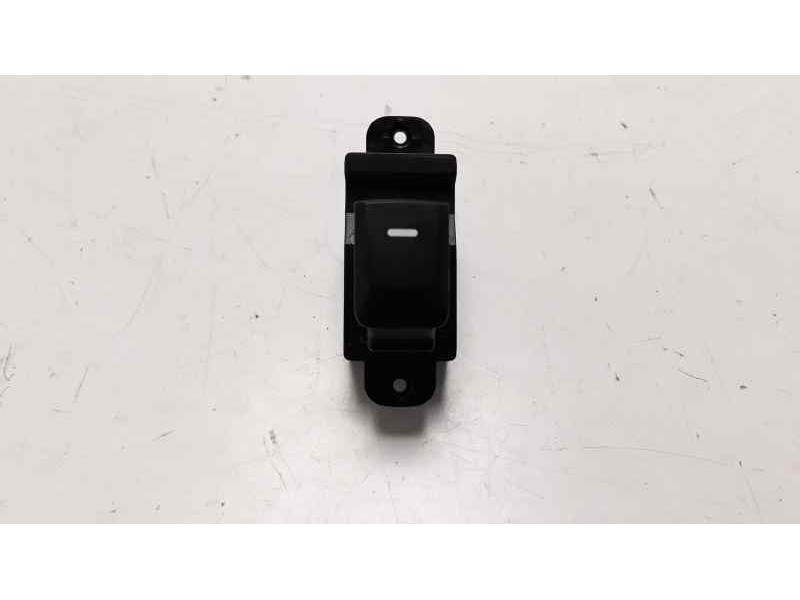 Recambio de mando elevalunas trasero izquierdo para kia rio 1.2 cat referencia OEM IAM 935801W000LH  