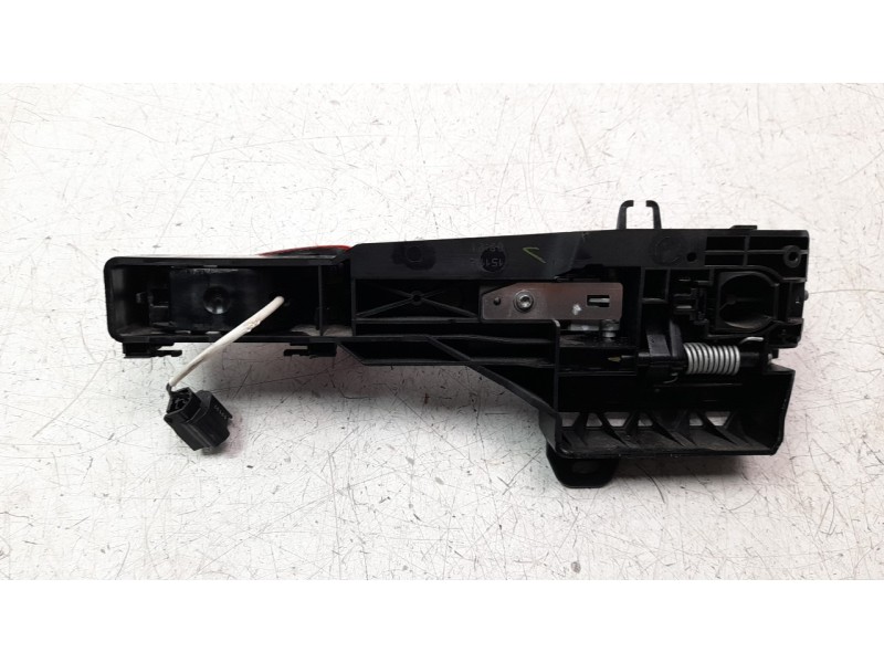 Recambio de maneta exterior delantera derecha para renault clio v business edition referencia OEM IAM 806069819R  