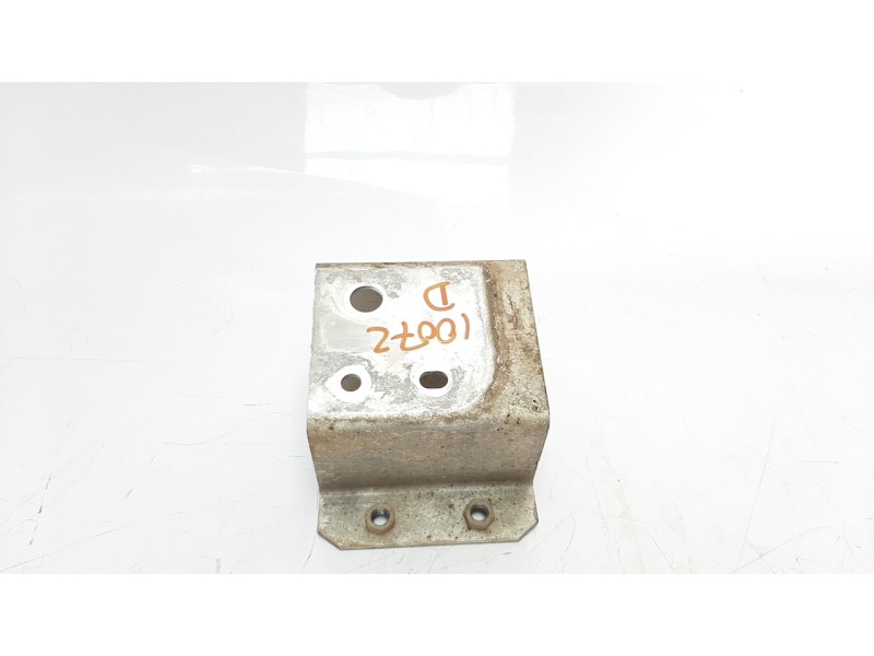 Recambio de punta chasis delantera para toyota rav 4 (a3) executive referencia OEM IAM   