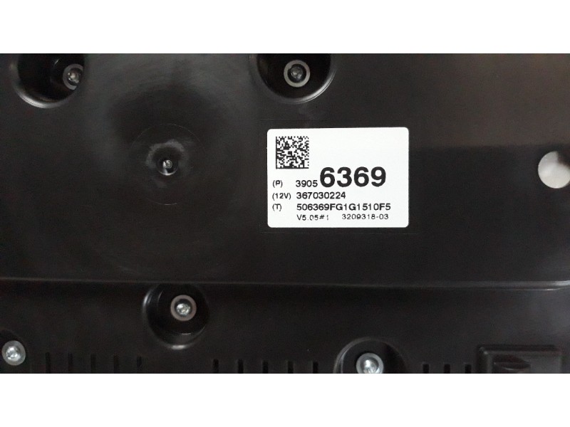 Recambio de cuadro instrumentos para opel corsa e 1.4 referencia OEM IAM 39056369  