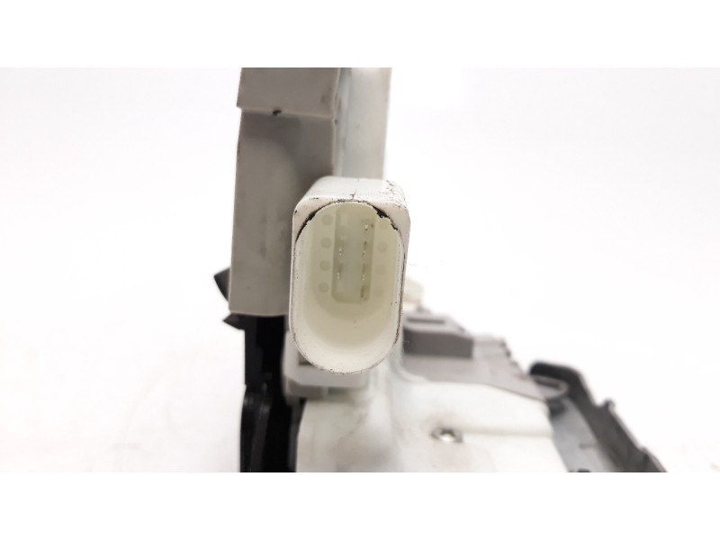 Recambio de cerradura puerta delantera izquierda para audi a1 sportback (8xf) attracted referencia OEM IAM 8X1837015C  EZCAU107