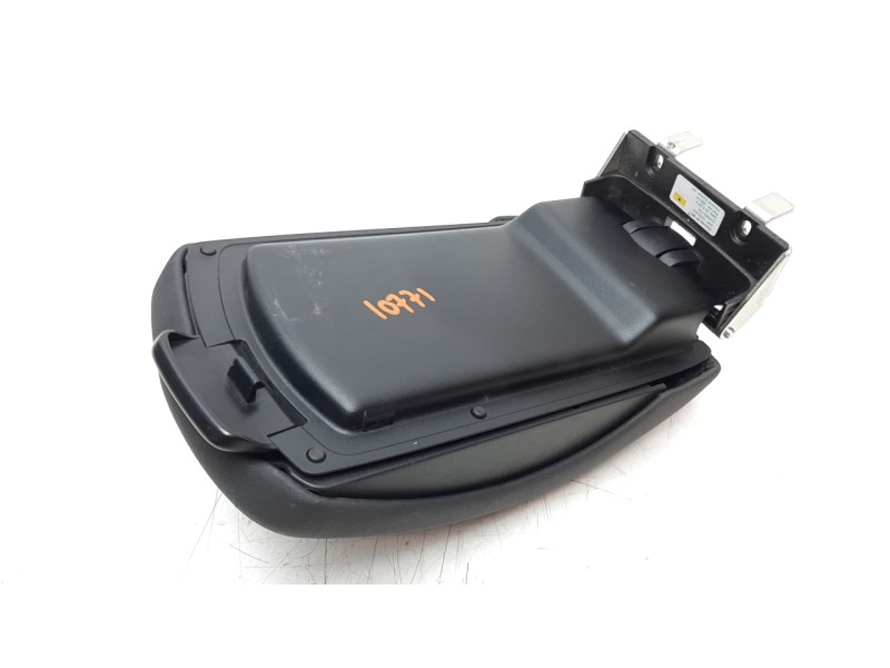 Recambio de apoyabrazos central para citroen ds4 1.6 e-hdi fap referencia OEM IAM 98111313ZD  