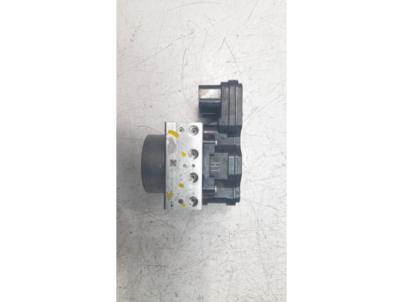 Recambio de abs para toyota c-hr hybrid gr sport referencia OEM IAM 4405010010  