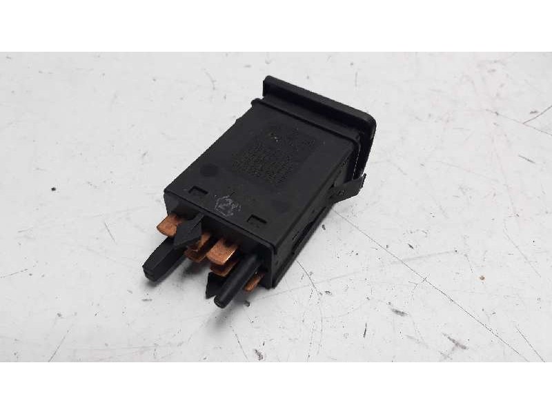 Recambio de interruptor para volkswagen golf iv berlina (1j1) 1.9 tdi referencia OEM IAM 1J0953235A  
