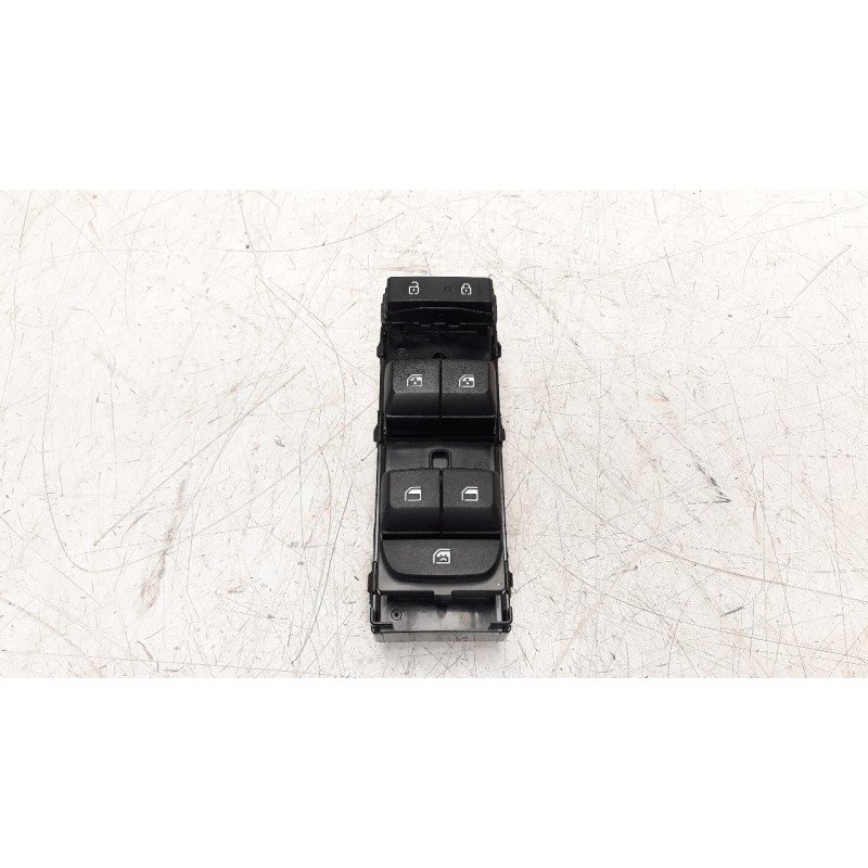 Recambio de mando elevalunas delantero izquierdo para kia sportage referencia OEM IAM 93571R2300  