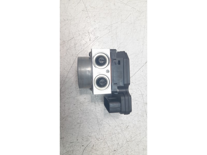 Recambio de abs para toyota c-hr hybrid gr sport referencia OEM IAM 4405010010  
