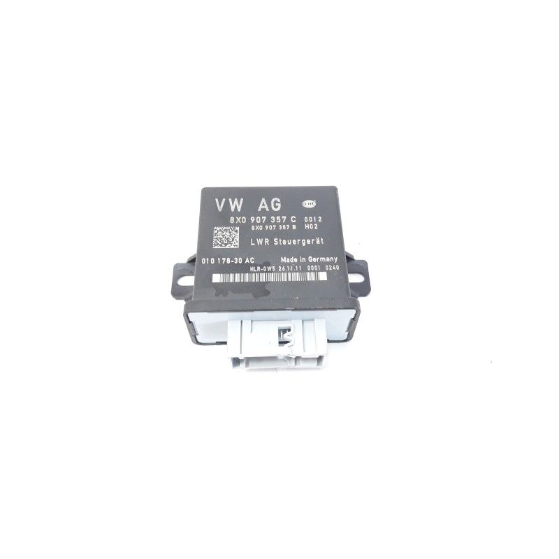 Recambio de centralita faros xenon para audi a3 sportback (8p) 1.6 tdi attraction referencia OEM IAM 8X0907357C 8X0907357B 