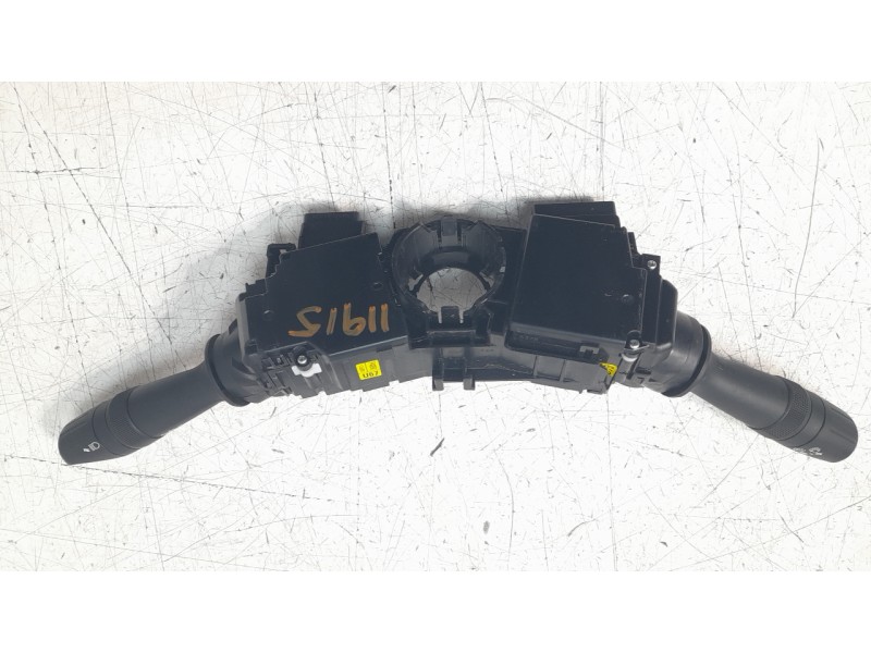 Recambio de mando multifuncion para toyota c-hr hybrid gr sport referencia OEM IAM 17J591F4050  