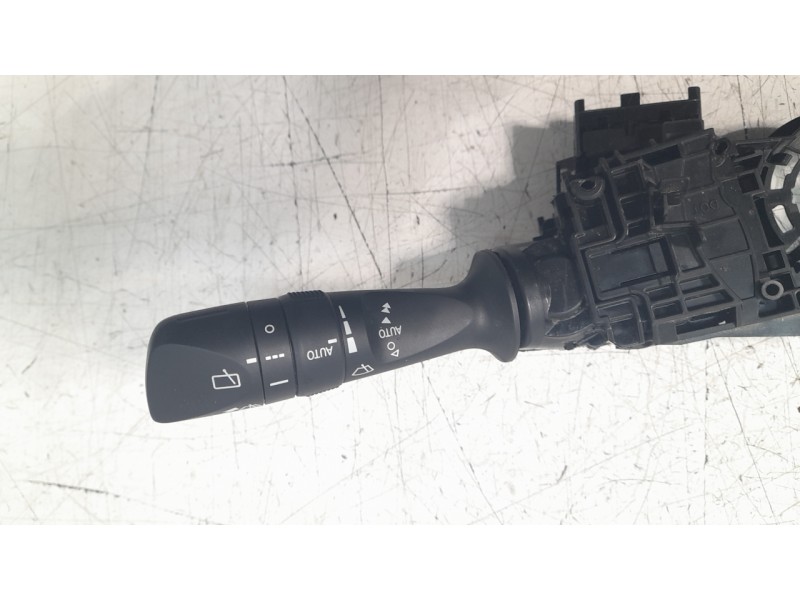 Recambio de mando multifuncion para toyota c-hr hybrid gr sport referencia OEM IAM 17J591F4050  