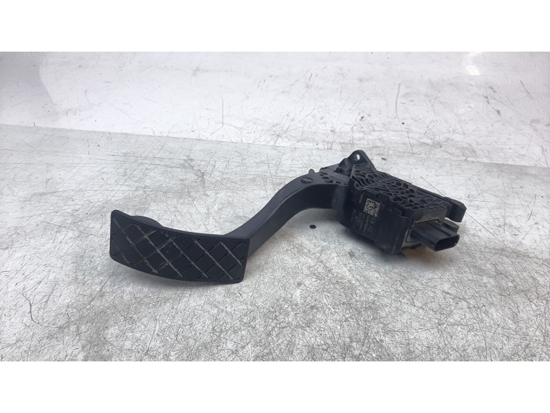 Recambio de potenciometro pedal para seat ibiza (kj1) 1.0 tsi referencia OEM IAM 2Q1723503  