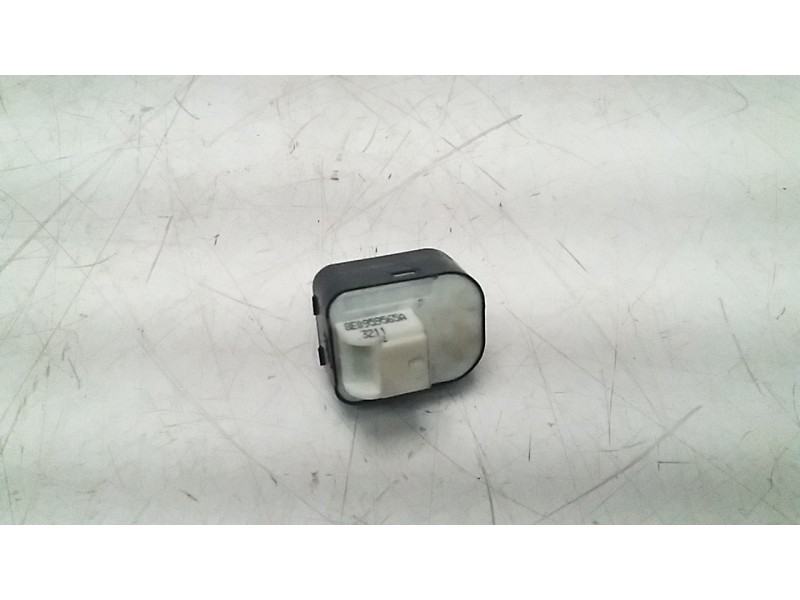 Recambio de mando retrovisor para seat exeo berlina (3r2) 2.0 tdi referencia OEM IAM 8E0959565A  