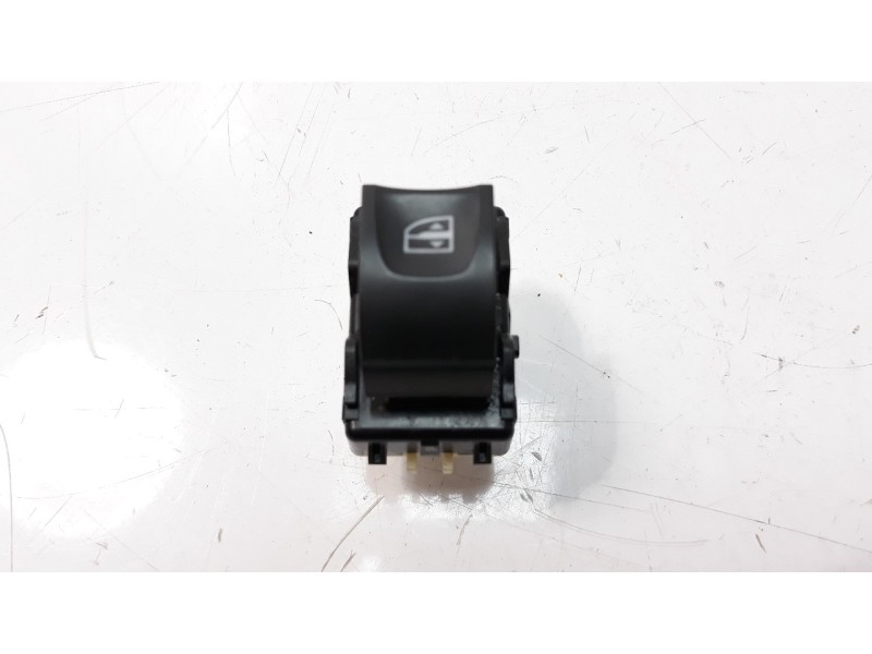 Recambio de mando elevalunas delantero derecho para renault clio iv 1.2 16v referencia OEM IAM 254218614R IAF930017HQ EWSRE069